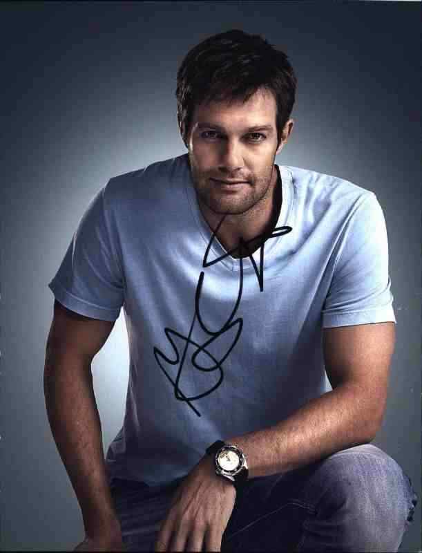 Geoff Stults authentic signed celebrity 8x10 Photo Poster painting W/Cert Autograph A0134