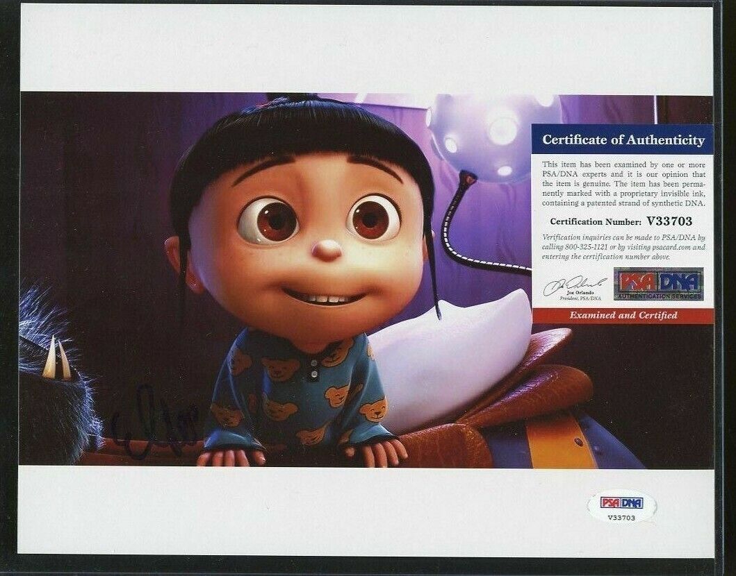 Elsie Fisher as Agnes signed Despicable Me 8x10 autographed Photo Poster painting PSA COA