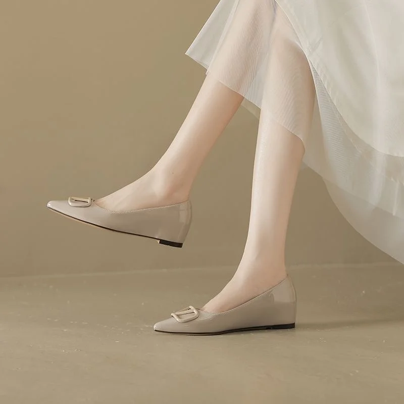 Breakj Breakj Sharp Head Soft Soles In The Increase Single Shoes Spring And Autumn Leather Bare Light Flat Commuting V Buckle Temperament Women's Shoes