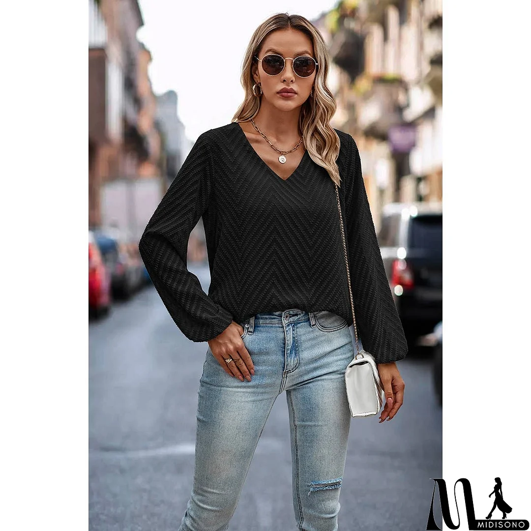 MidiSono - Chevron V Neck Long Sleeve Loose Top