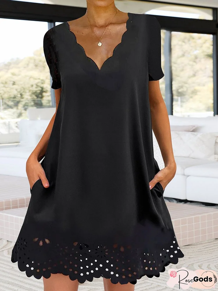 Elegant Black Wavy Neckline Cutout Hem Short Sleeve Knit Dress