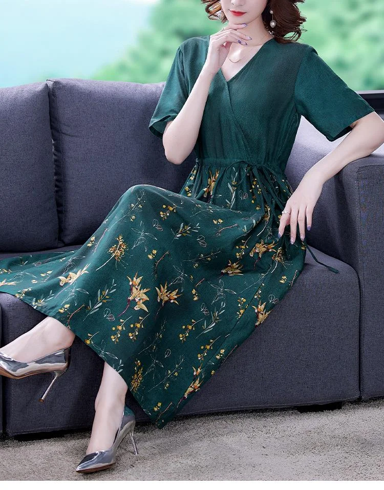 Contrasting color v-neck long dress