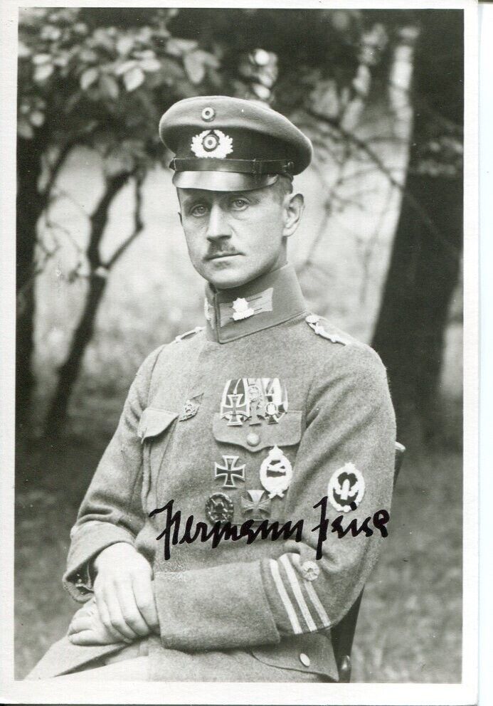 Great War German pilot HERMANN HEISE signed Photo Poster painting - UACC DEALER