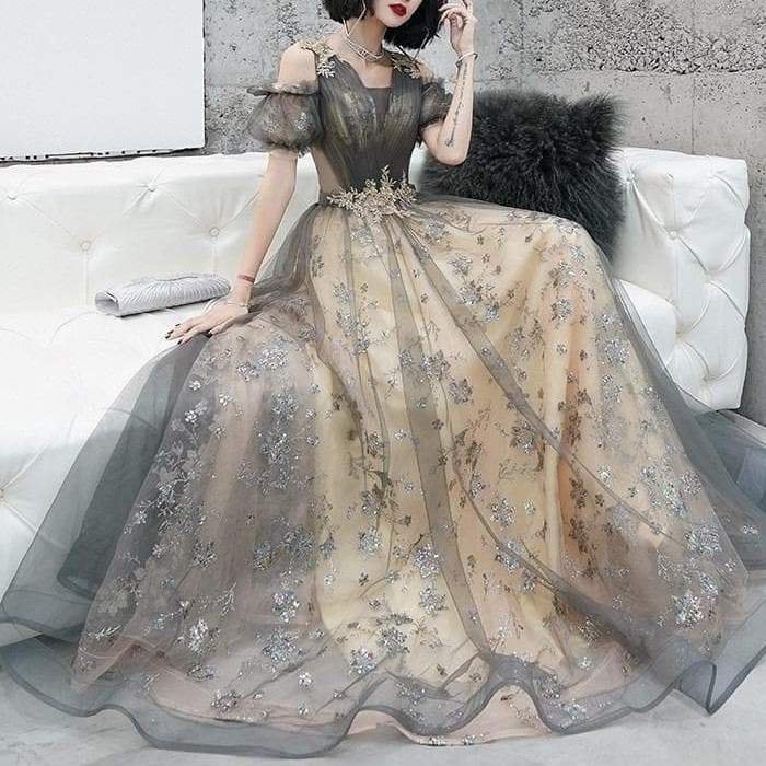 Elegant Atmosphere Queen Off-shoulder Tulle Lace Long Prom Dress SP15779