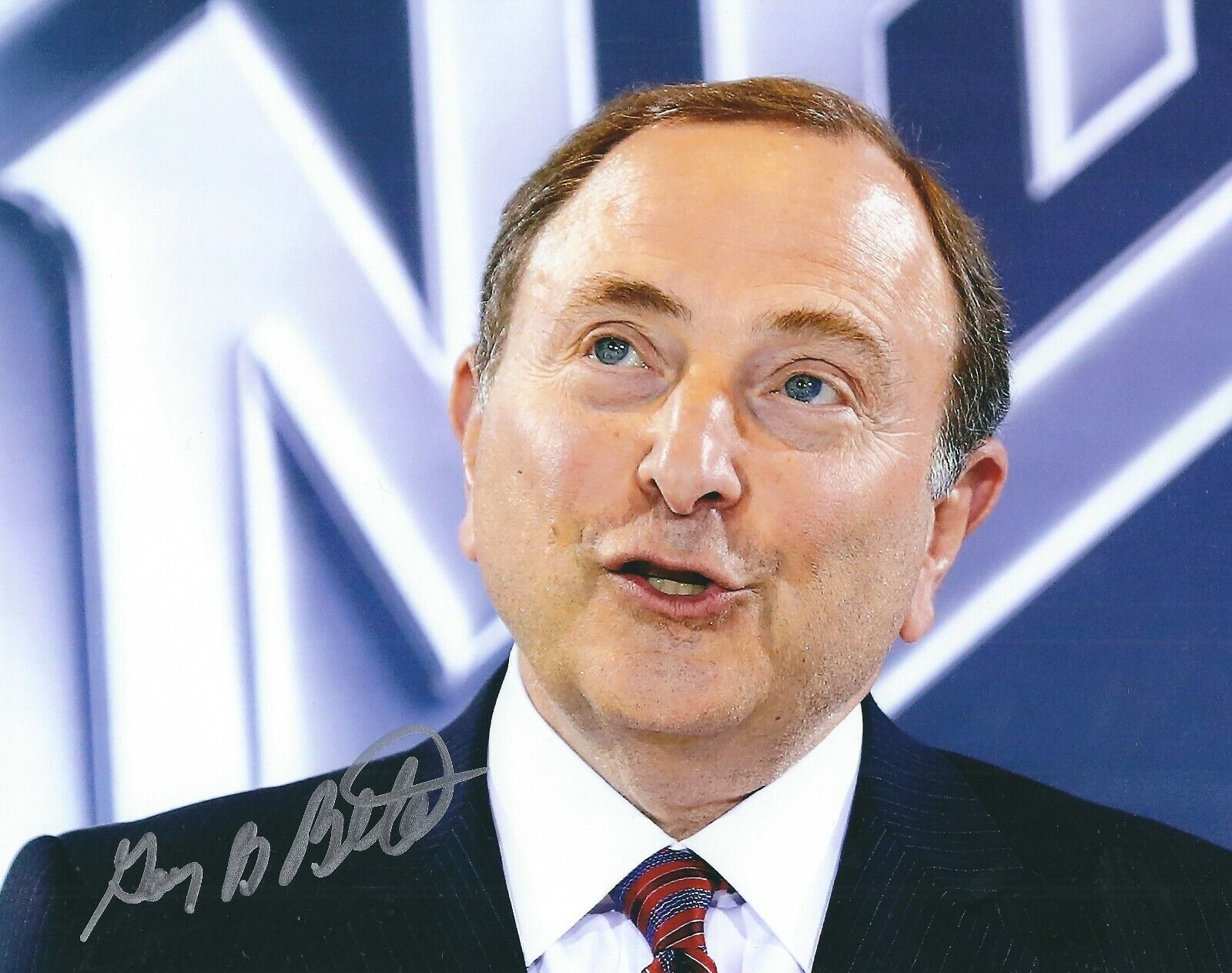 Signed 8x10 GARY BETTMAN 8X10 Hockey Hall of Fame Photo Poster painting - COA