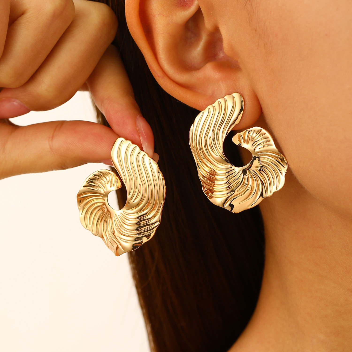 Textured Scalloped Gold-Plated Earrings