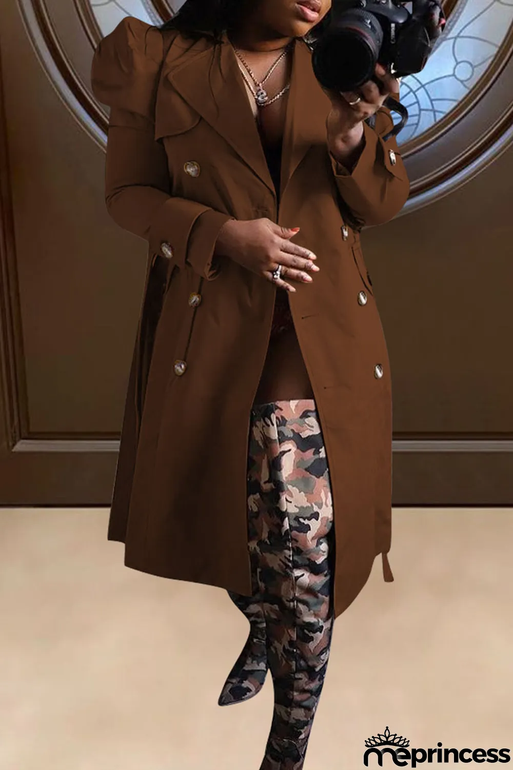 Khaki Casual Solid With Belt Turndown Collar Outerwear