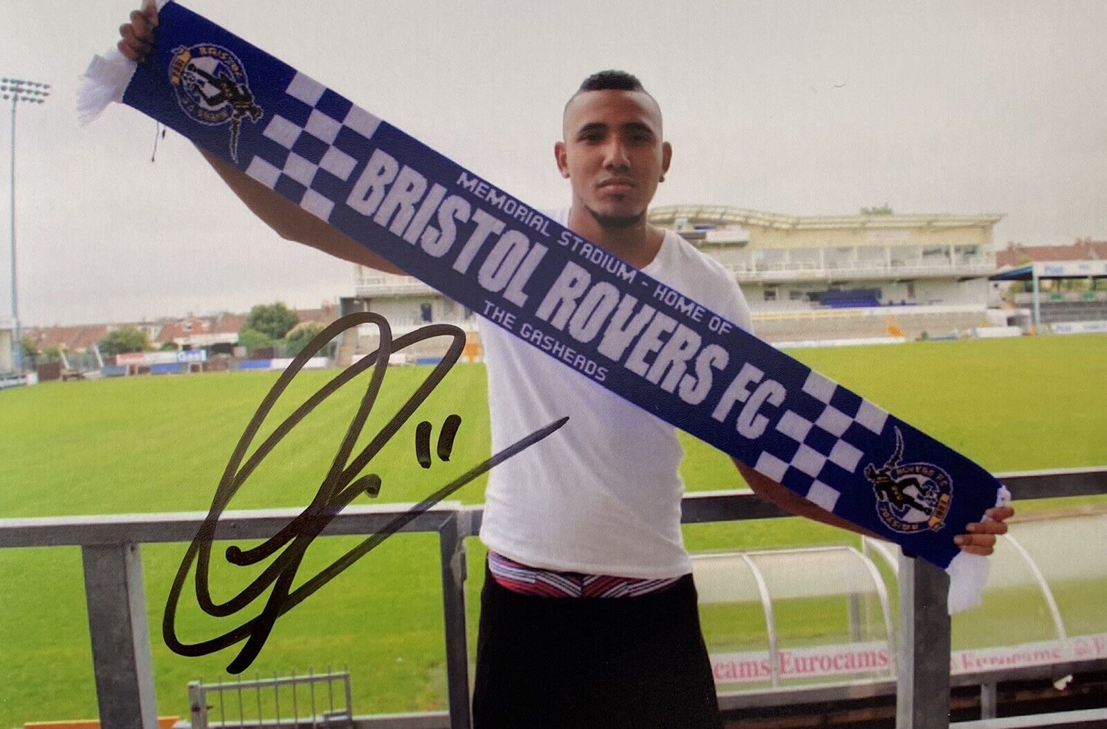 Cristian Montano Genuine Hand Signed Bristol Rovers 6X4 Photo Poster painting