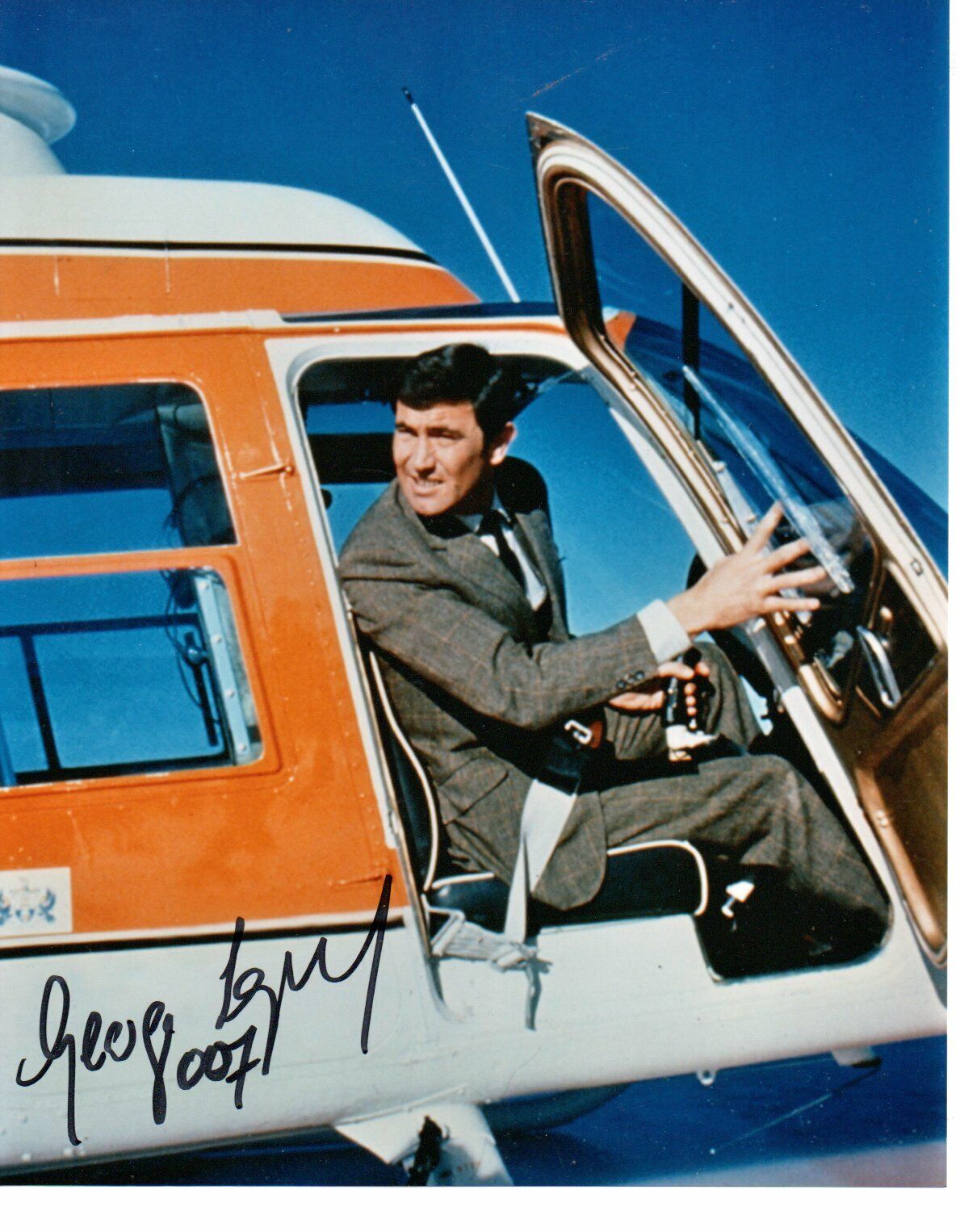 Hand Signed George Lazenby Photo Poster painting 10 x 8 Photo Poster painting OHMSS James Bond Autograph Coa