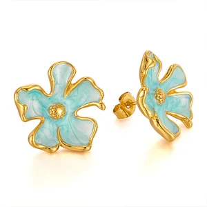 Blue flower vacation earrings
