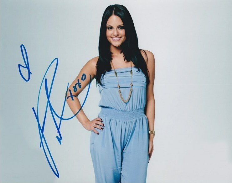 Pia Toscano signed 8x10 Photo Poster painting in-person