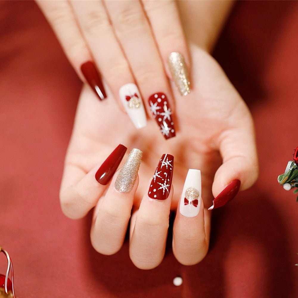 24Pcs/Box Christmas Coffin False Nail Patches Press on Nails Xmas Pattern Ballerina Manicure Full Cover Detachable Nail Tips