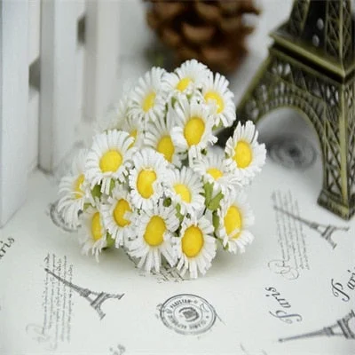 10pcs/lot Mini Silk Daisy Artificial Flowers Bouquet Multicolor Scrapbooking Flower flowers DIY Ball Stamen Wedding Decoration