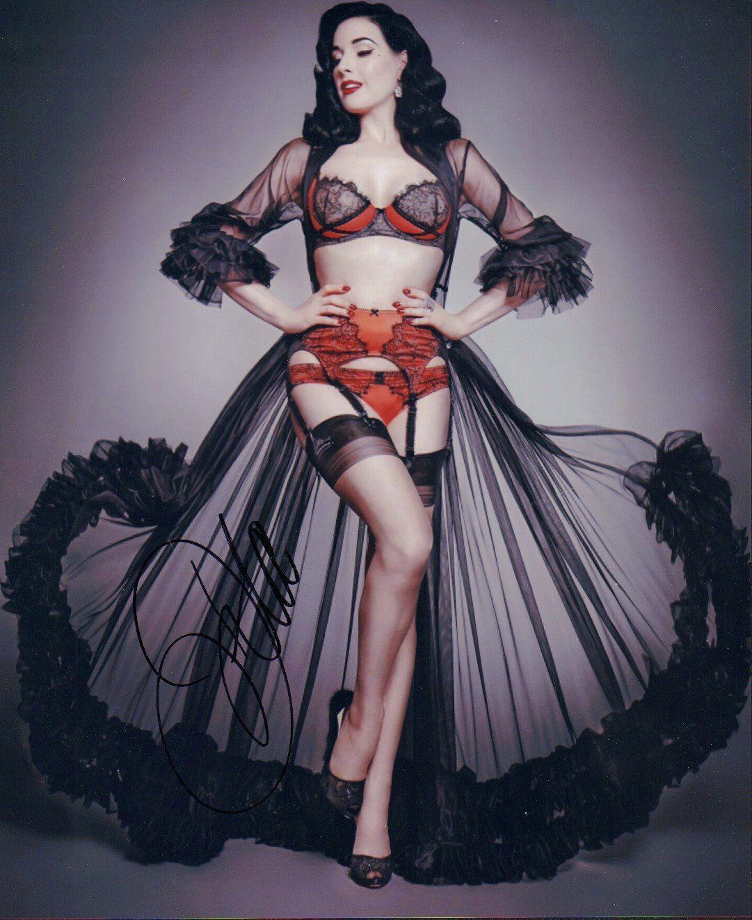 DITA VON TEESE Signed Photo Poster paintinggraph - Stunning Burlesque Model - Preprint