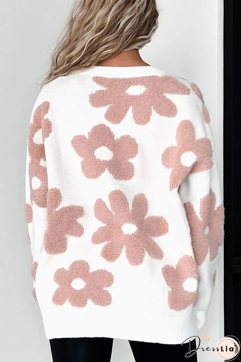 Flower Round Neck Long Sleeve Knit Top