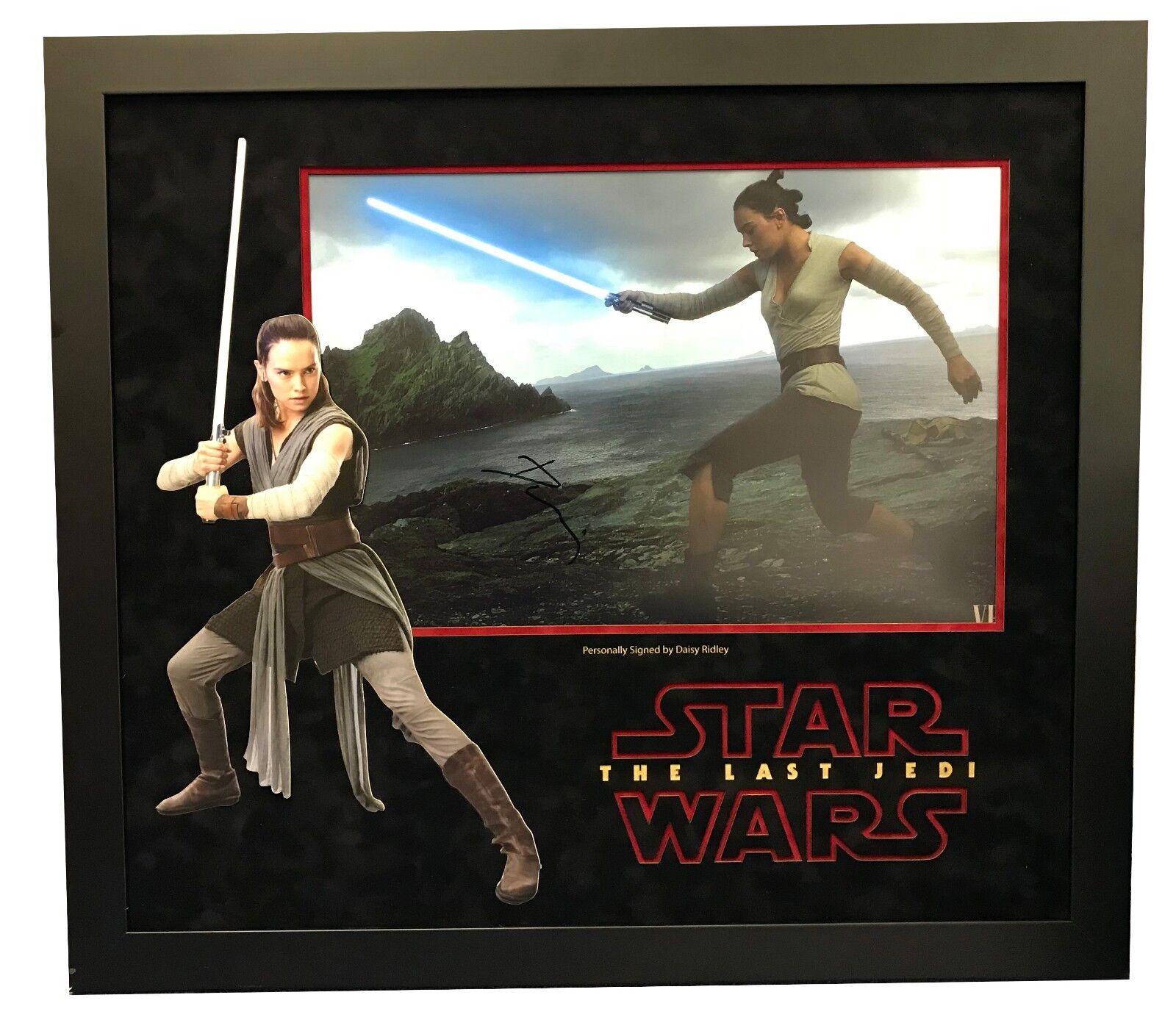 Daisy Ridley Signed STAR WARS THE LAST JEDI 18X12 Framed Photo Poster painting Rey AFTAL COA