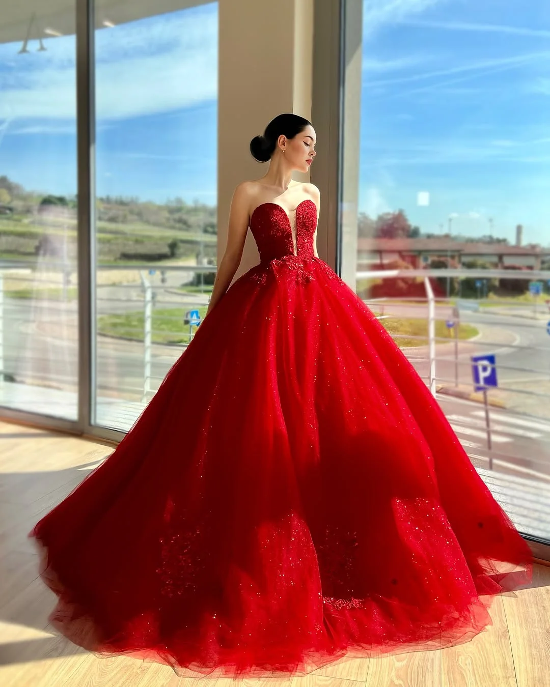 Miabel Stunning Red Tulle Sleeveless Strapless Sweetheart Long Prom Dress with Applique 