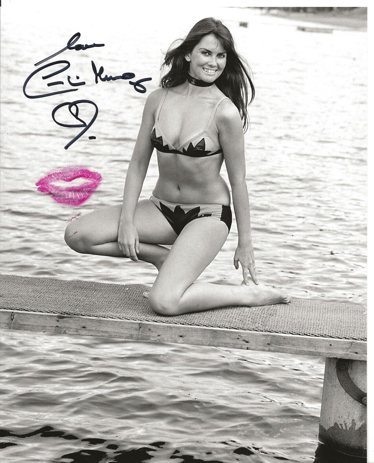 007 Bond girl Caroline Munro signed and personally kissed Photo Poster painting IMAGE No100