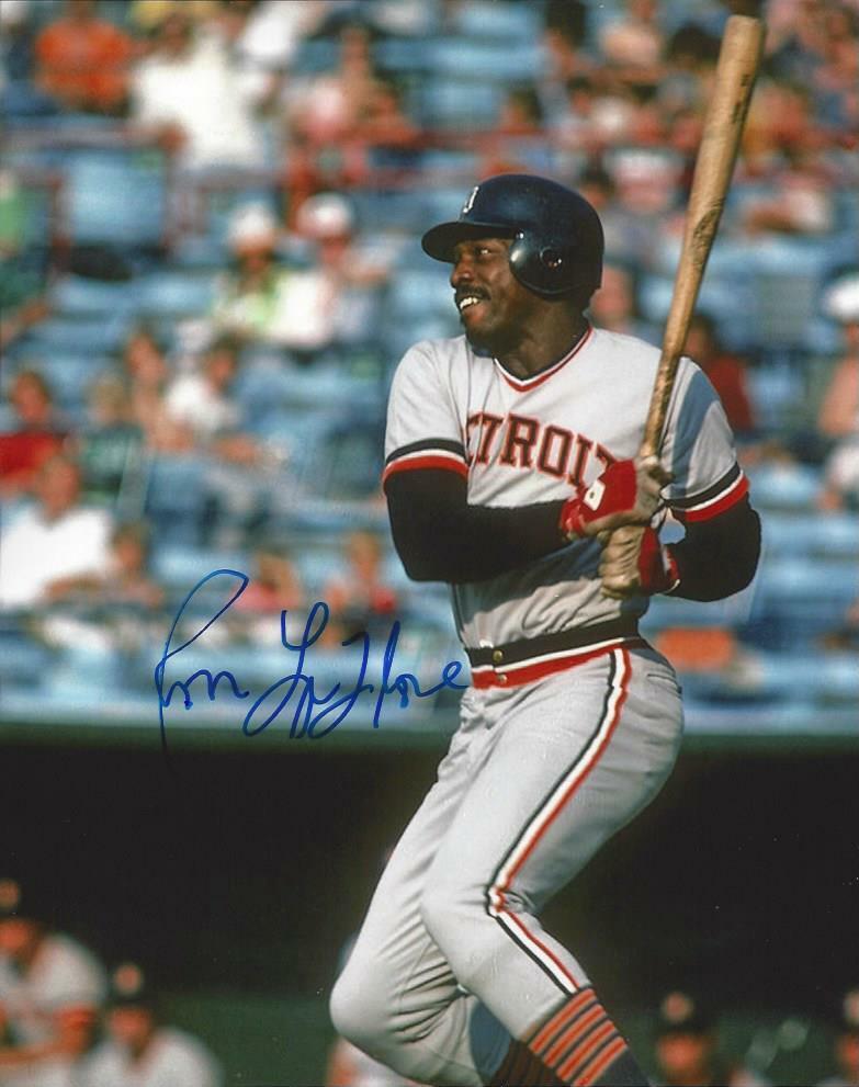 Ron LeFlore autographed 8x10 Detroit Tigers#4