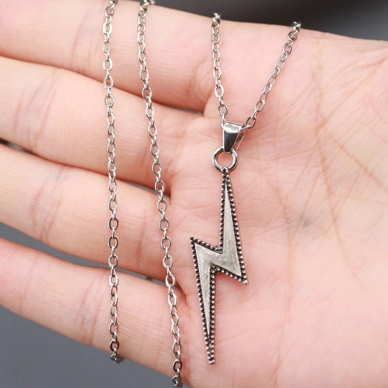 Hip-Hop Modern Style Lightning Alloy Luminous Silver Plated Women’s Pendant Necklace