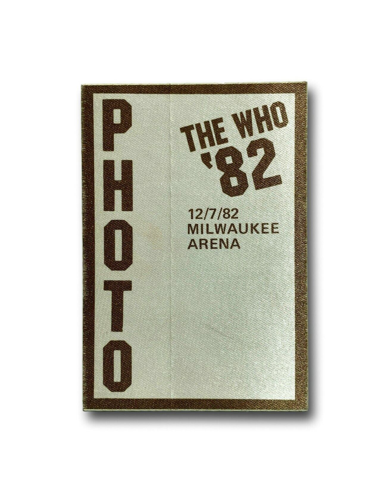 The Who Authentic 1992 Backstage Photo Poster painting Concert Pass COA Daltrey Townshend