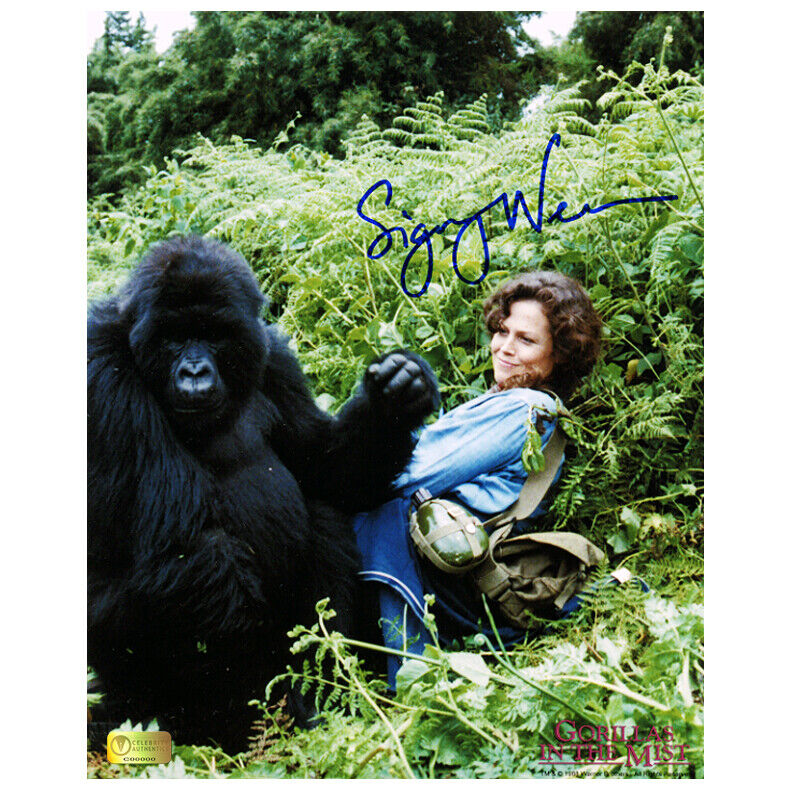 Sigourney Weaver Autographed Gorillas in the Mist Dian Fossey 8x10 Photo Poster painting