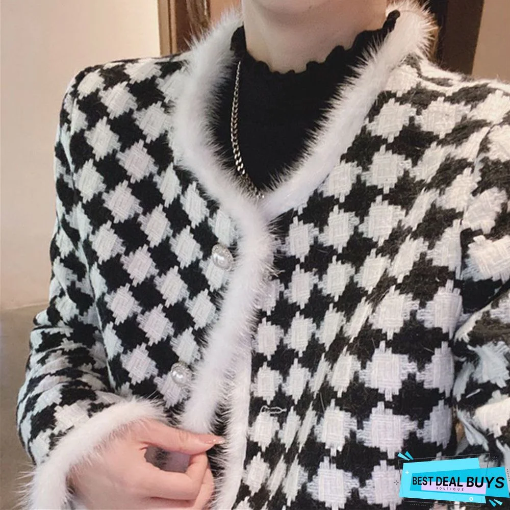 Female Leisure Black and White Plaid Coat Wool Coat