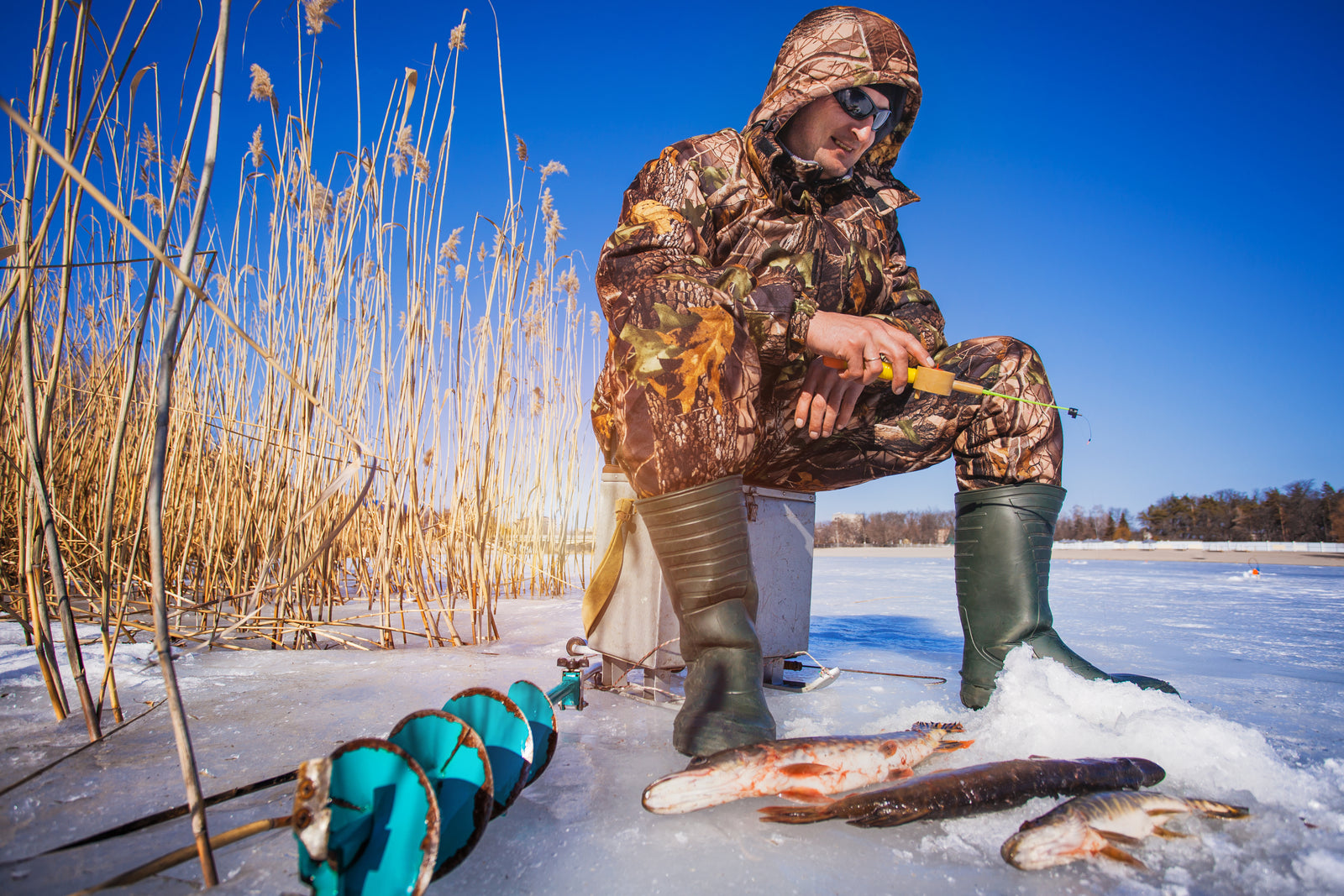 anseris heated insoles for fishing hunting ski snowboard running and any winter activity for warm feet