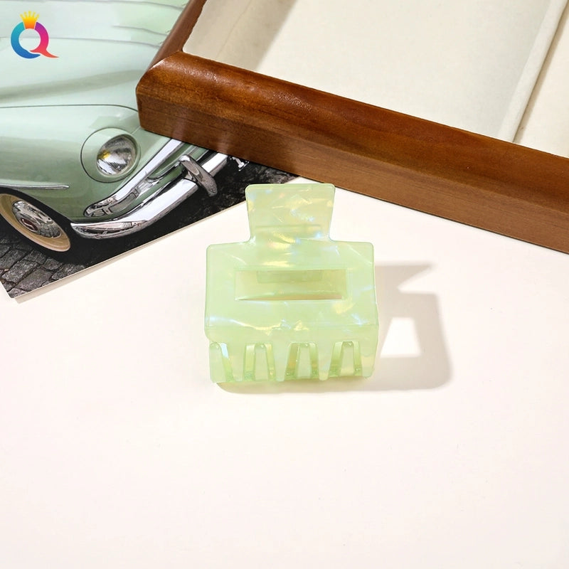 Women’s Minimalist Classic Style Solid Color PVC Hair Claws