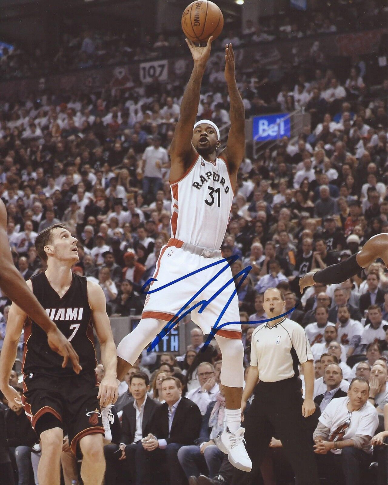 Terrence Ross Signed 8x10 Photo Poster painting Toronto Raptors Autographed COA F