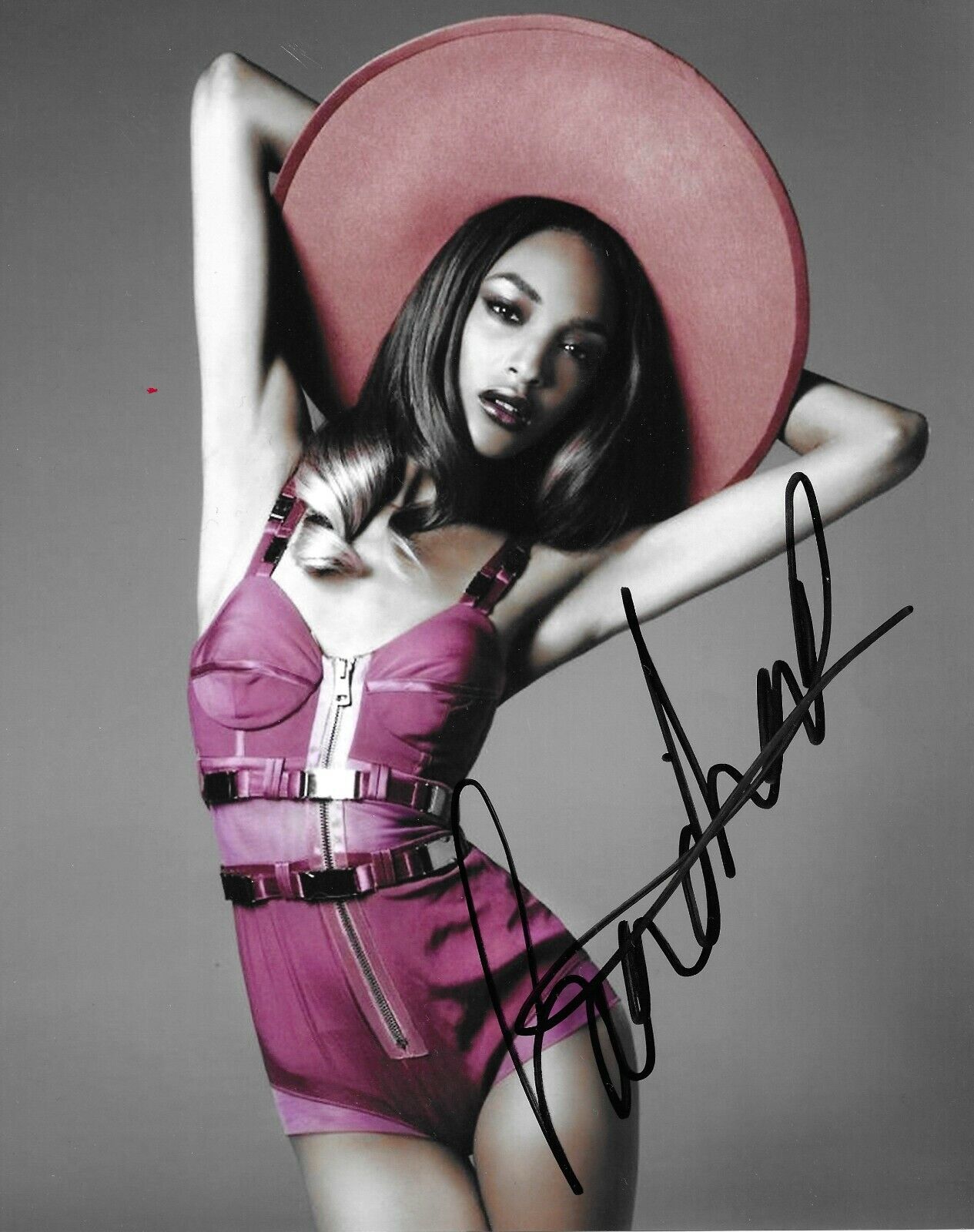 Jourdan Dunn autograph - signed Photo Poster painting