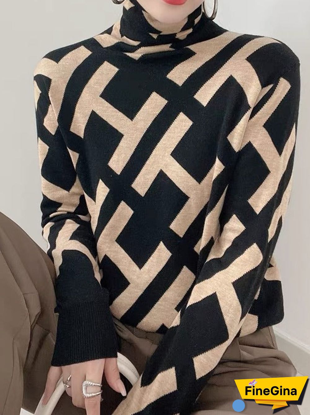 Modern Long Sleeve Print Sweater