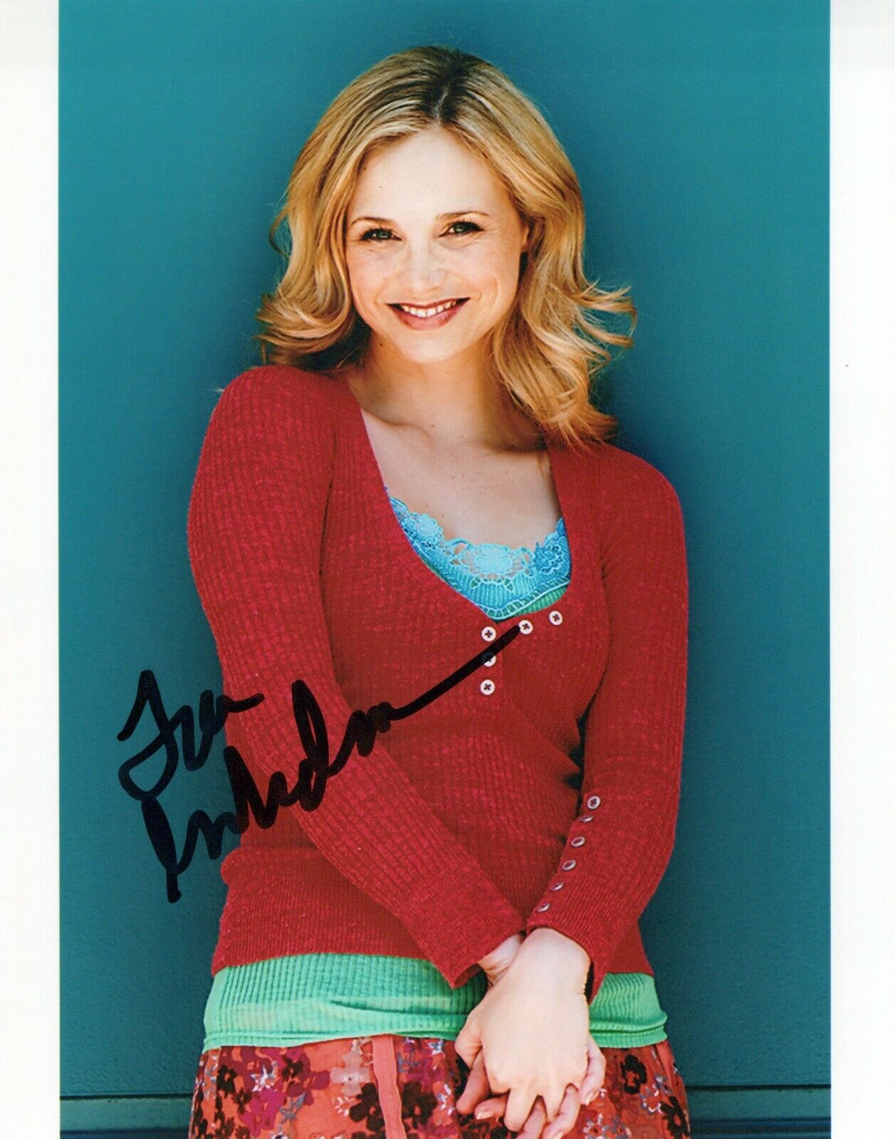 Fiona Gubelmann glamour shot autographed Photo Poster painting signed 8x10 #7