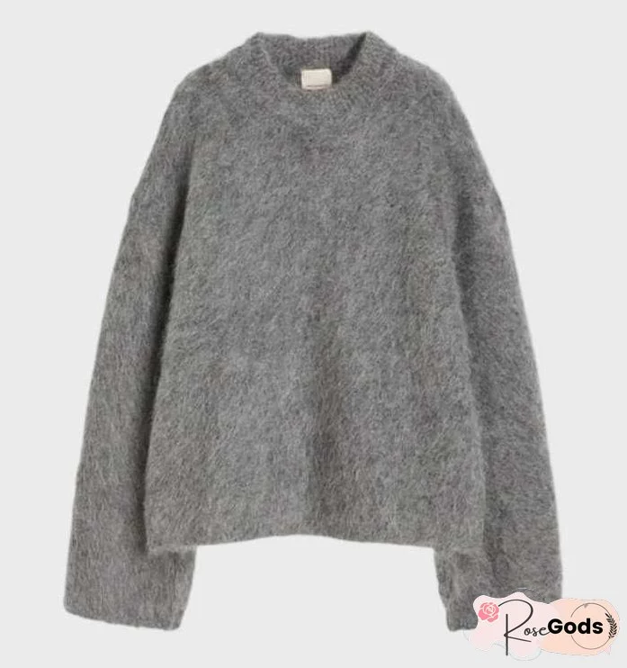 Elegant and Versatile winter Pullover