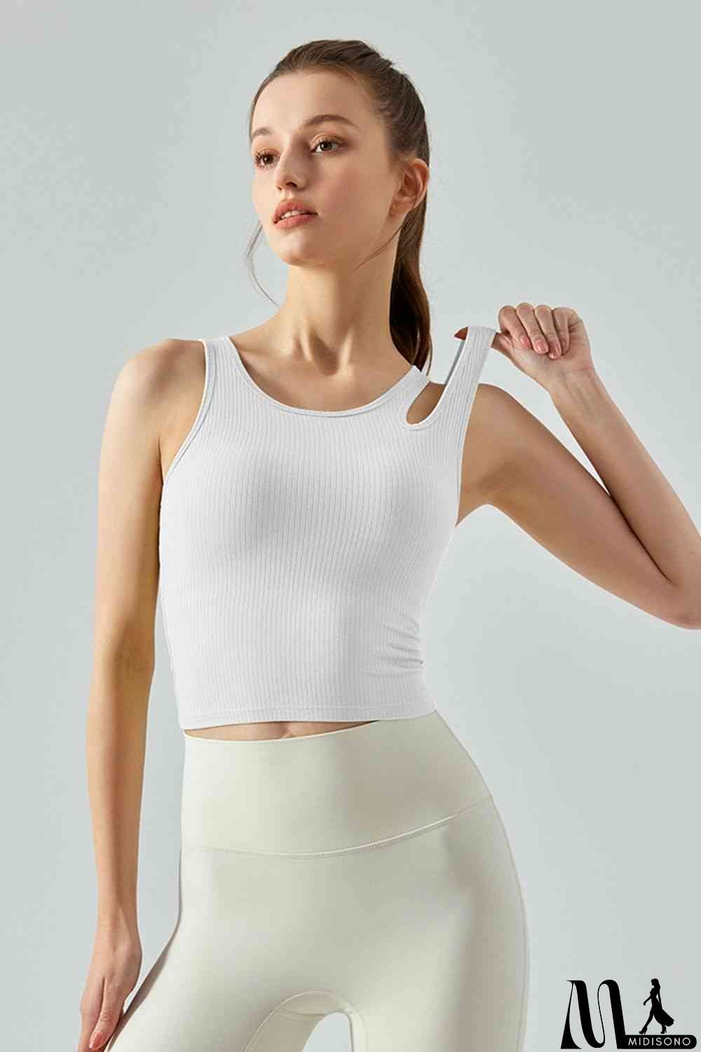 MidiSono - Ribbed Round Neck Sports Tank Top