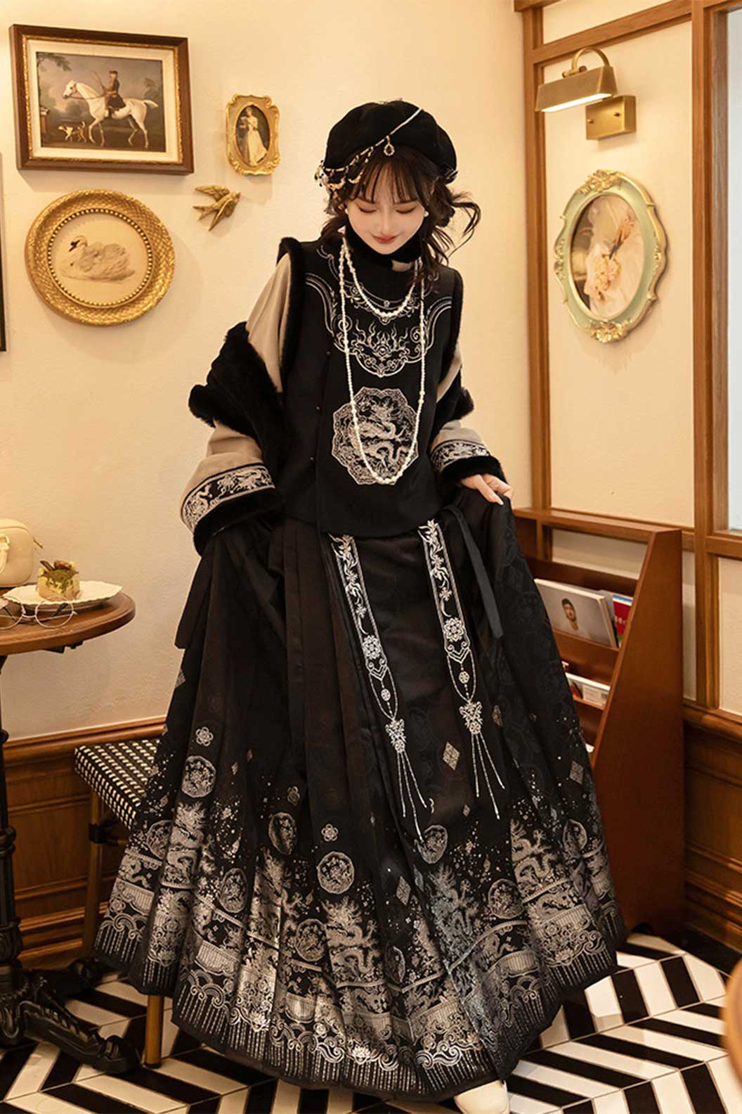 Modern Hanfu Black Mother-of-Pearl Inlay with Ma Mian Qun and Noble Lady Style - luodian 螺钿  Stupa Stones