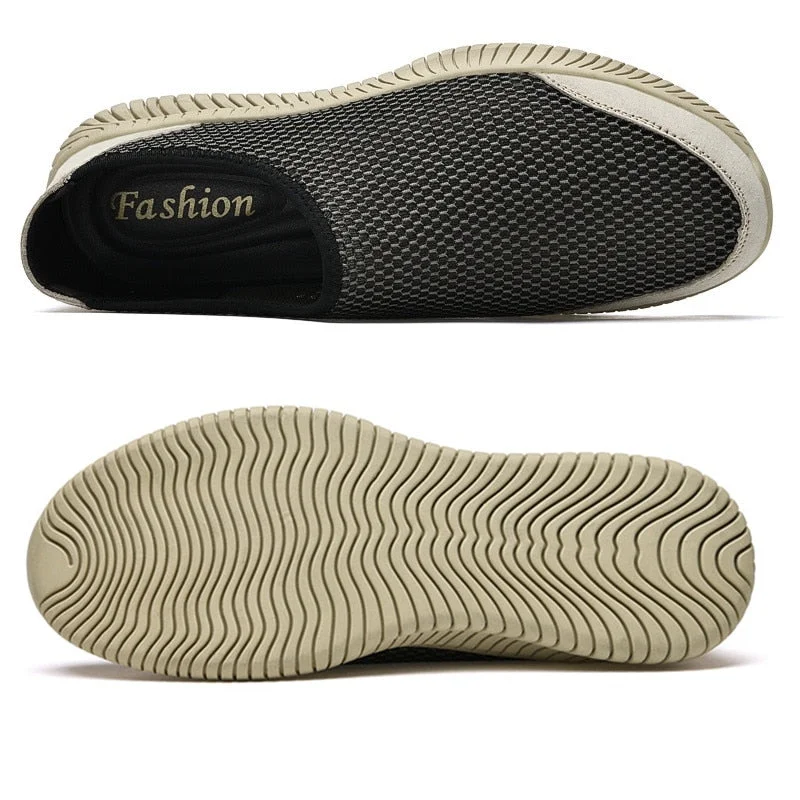 2021 New Mens Shoes Casual Lightweight Summer Men Sneakers Breathable Mesh Sports Flats Slip on Male Footwear Plus Size 45