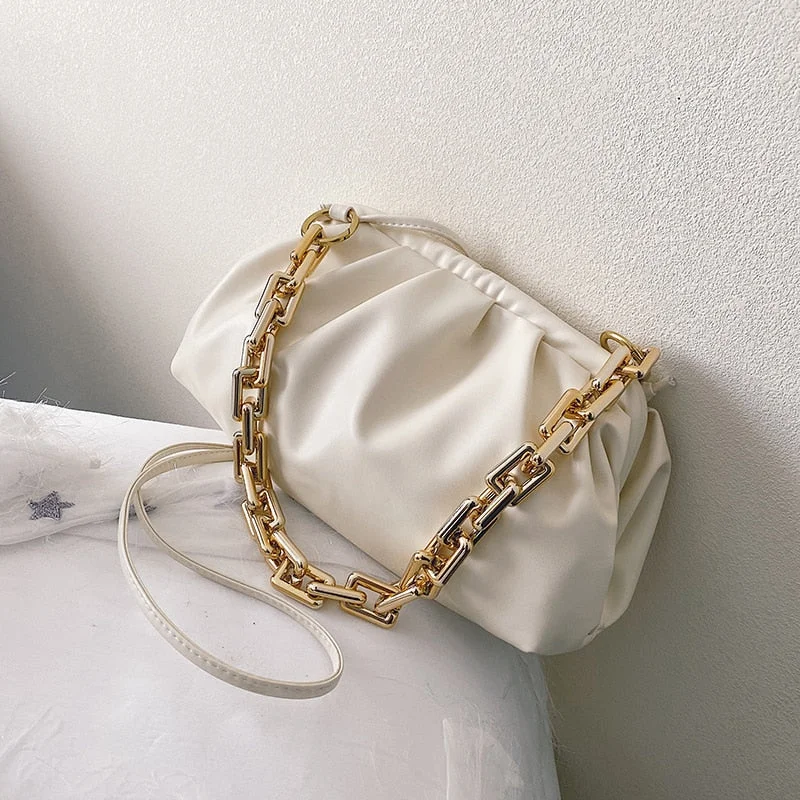 Gold Chain Shoulder Bags For Women 2022 Solid Color Luxury Cloud Bag Female Crossbody Messenger Handbags Lady Party Clutch