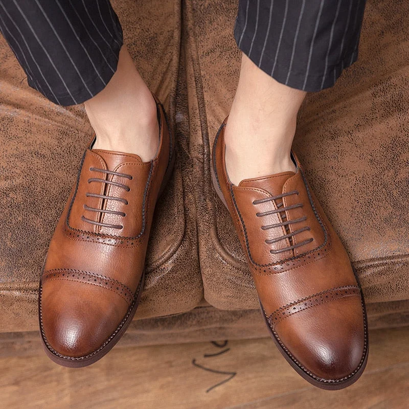 Men Oxford Leather Dress Shoes fashion business wedding party shoes men Brogue Lace Up brogue Flats Male Casual Shoes men