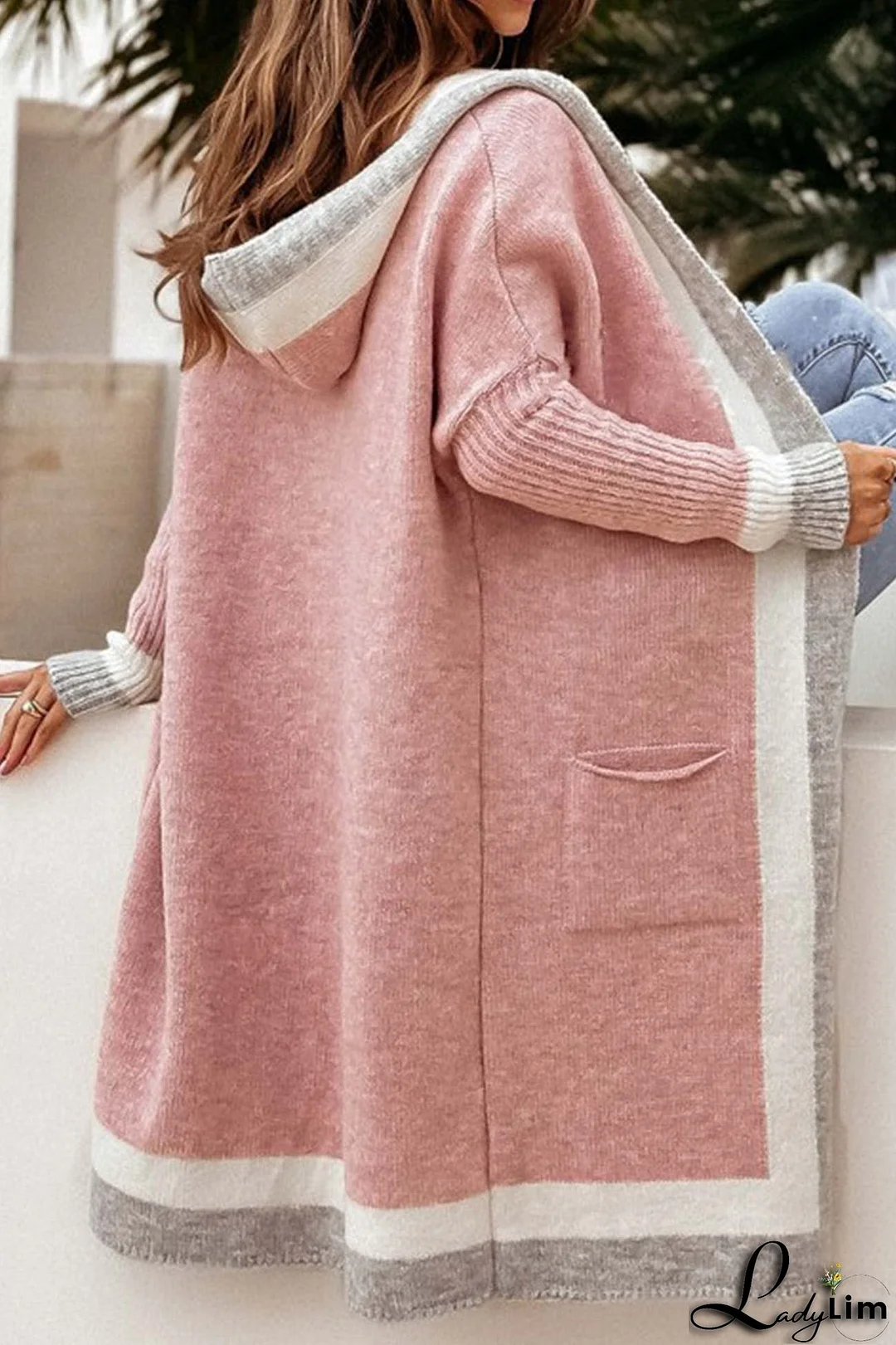 Relaxed and trendy Cardigan