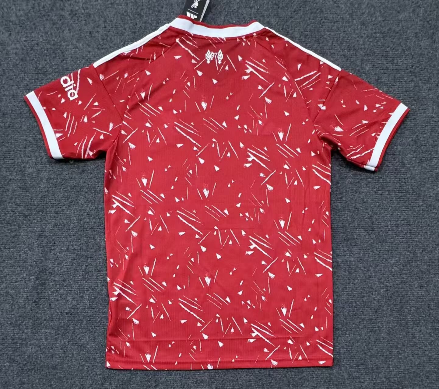 26/27 Liverpool Red Football shirt Thai Quality