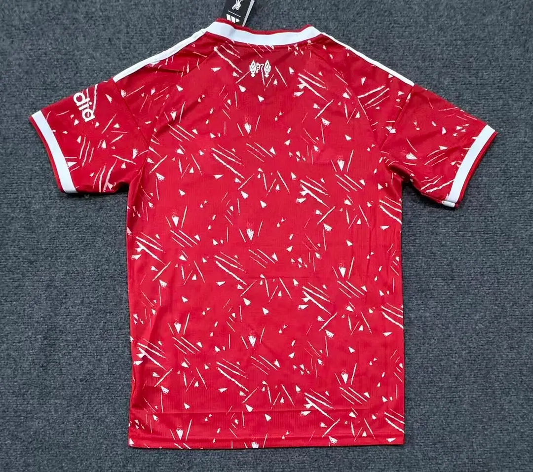26/27 Liverpool Red Football shirt Thai Quality