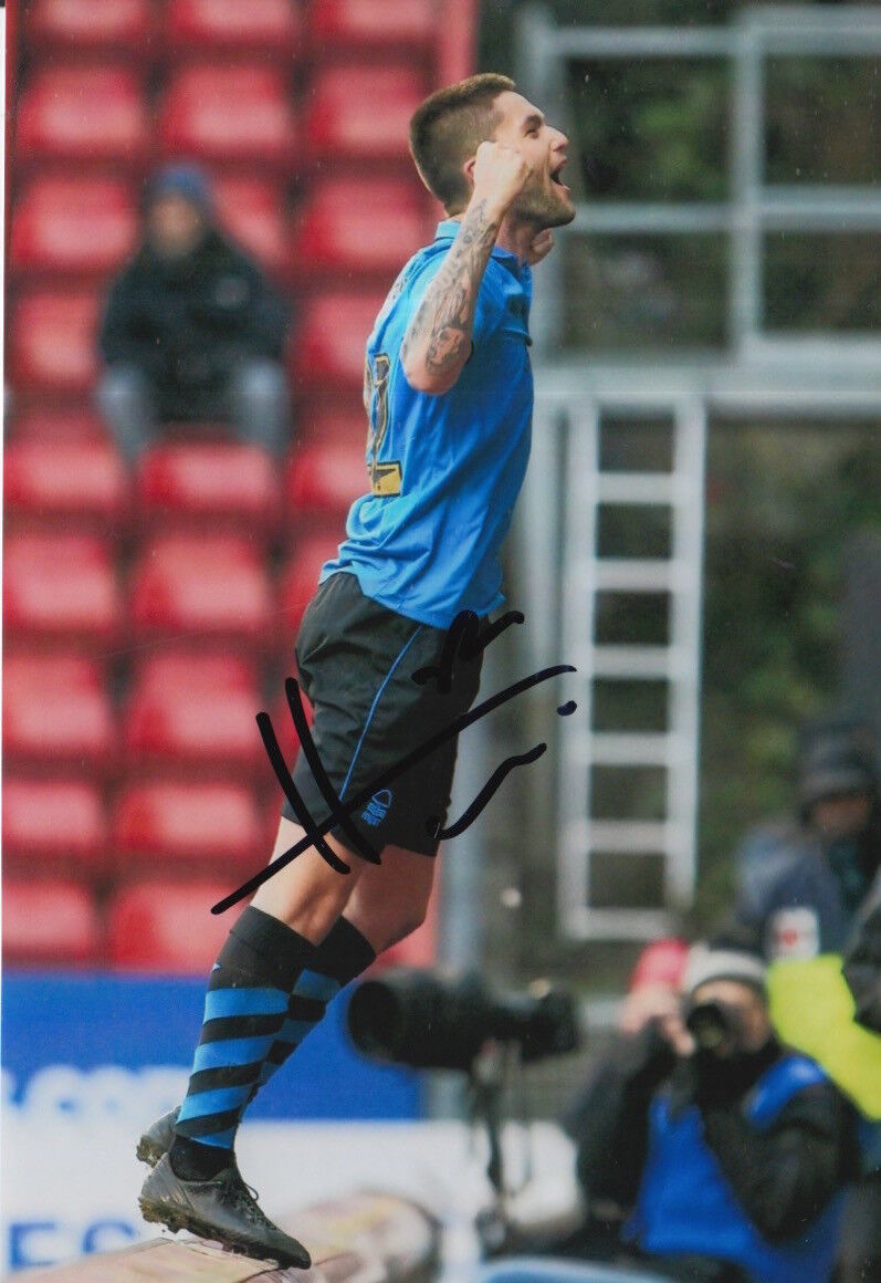 NOTTINGHAM FOREST HAND SIGNED HENRI LANSBURY 6X4 Photo Poster painting.