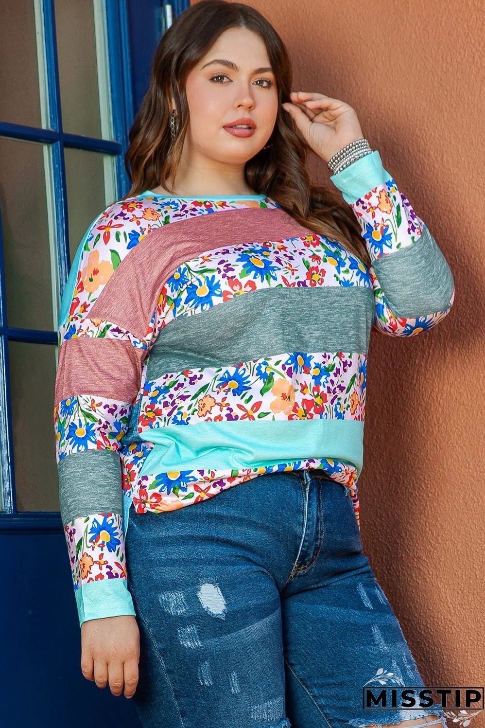 Plus Size Colorblock Pullover Top