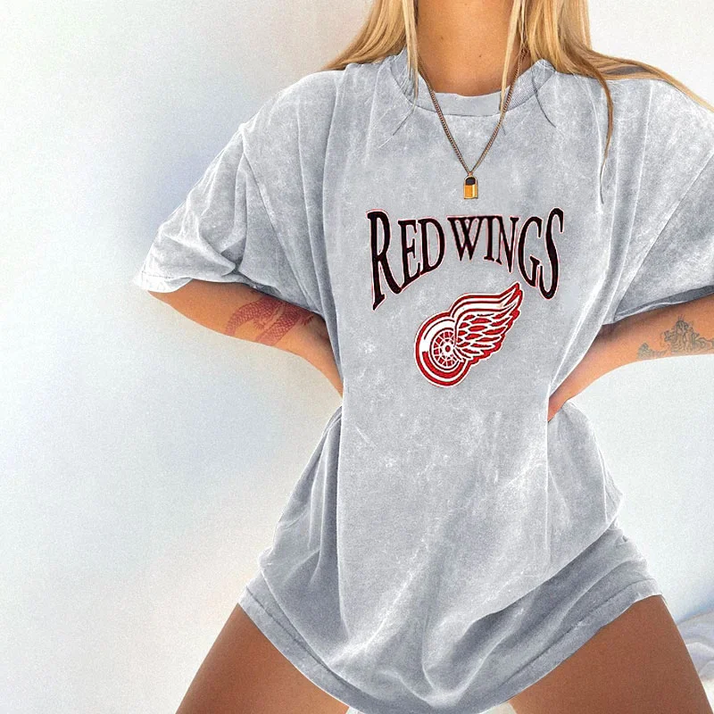 Detroit Red Wings Hockey Print T-Shirt