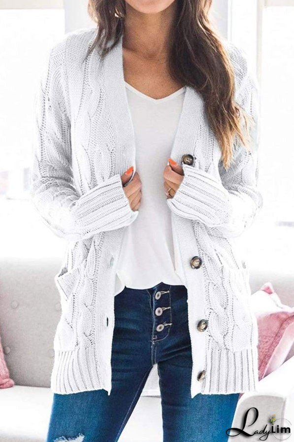 Versatile and Comfortable Coat