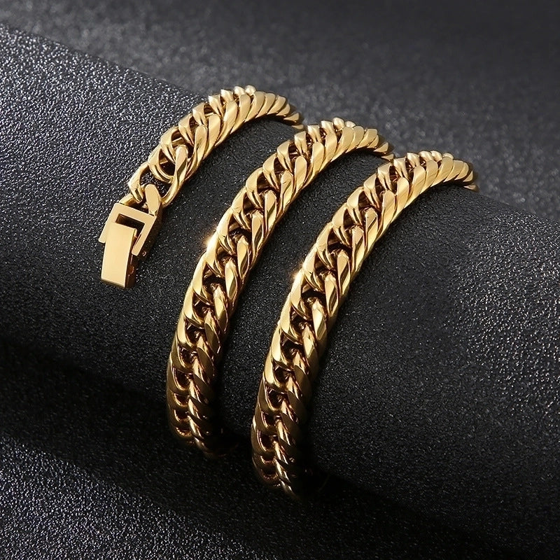 Hip-Hop Retro Solid Color Titanium Steel Plating 18K Gold Plated Men’s Necklace