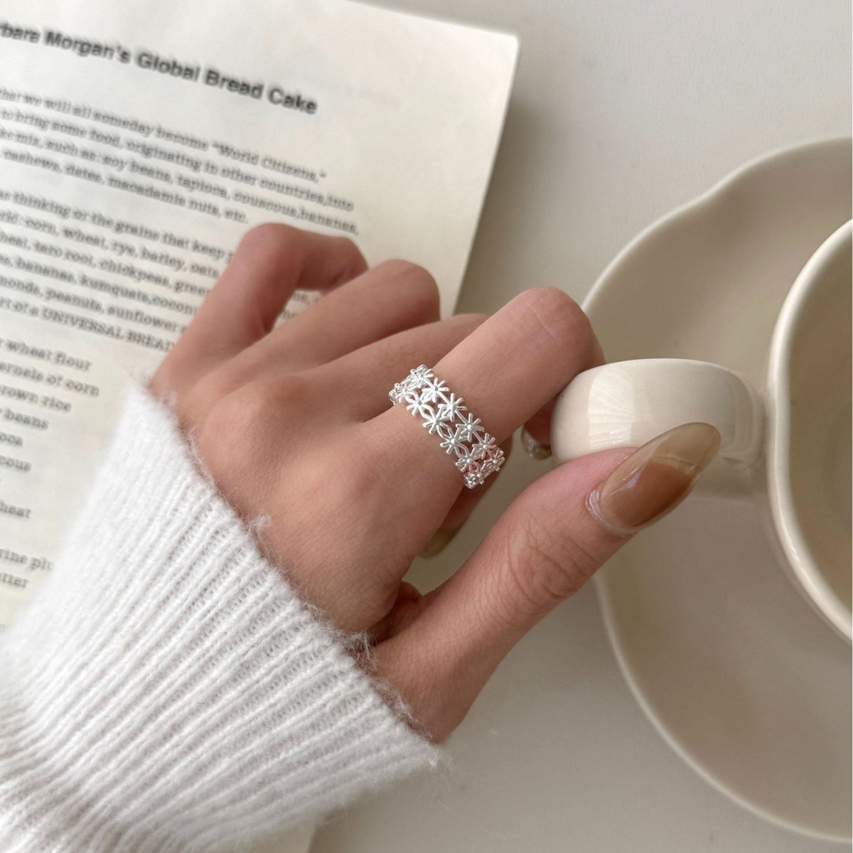 European and American export-grade ice snowflake ring niche high-end index finger ring open ring flower double-layer ring for women
