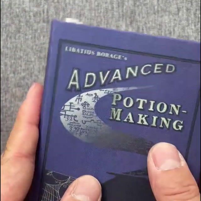 Advanced Potion-Making by Libatius Borage circa Book Wallet