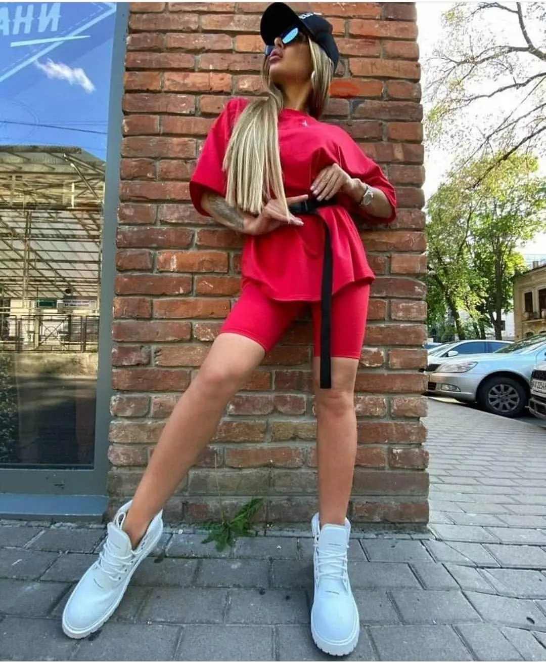 Casual solid new women's two piece suit including belt solid color home loose sports fashion leisure suit summer couples wear